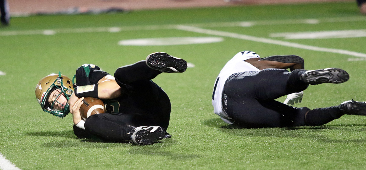 a Tualatin Jesuit football Oregon September 22 2023 Dan Brood 30